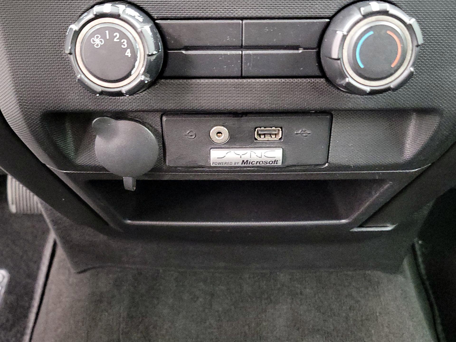 Thumbnail: 2014 Ford F-150 - 17