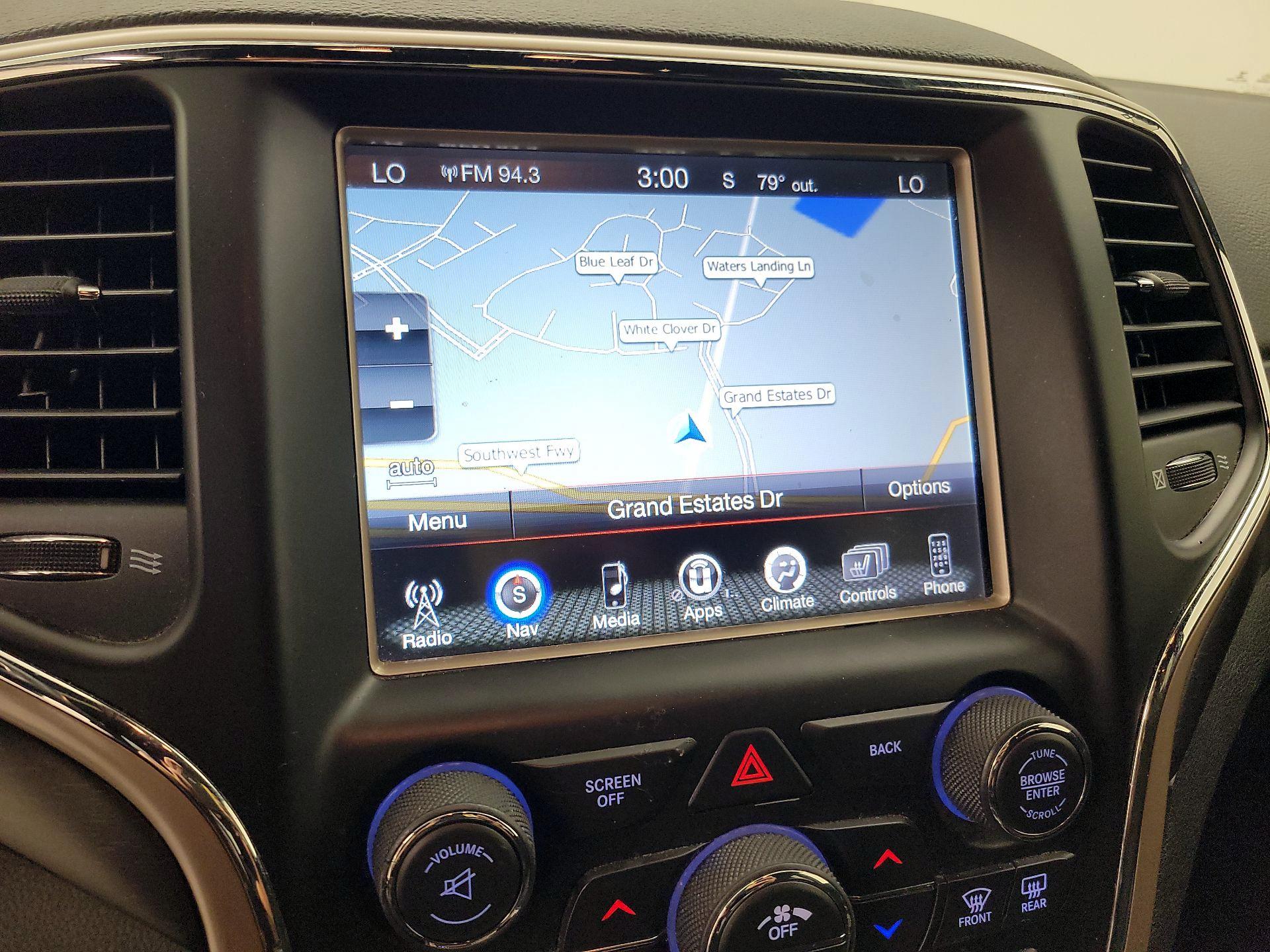 Thumbnail: 2017 Jeep Grand Cherokee - 14