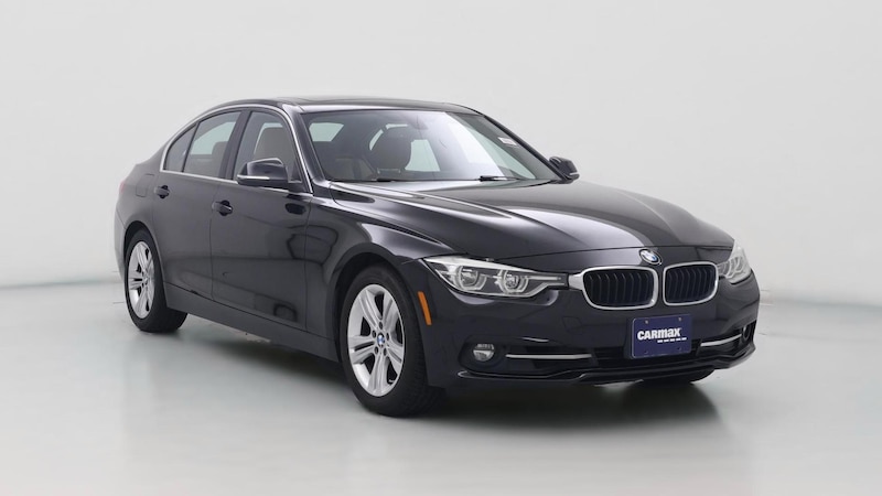2017 BMW 3 Series 330i Hero Image