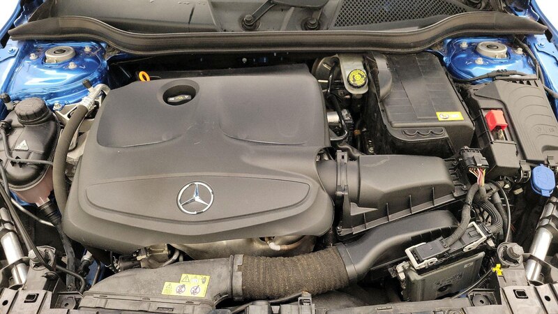 2015 Mercedes-Benz GLA 250 21