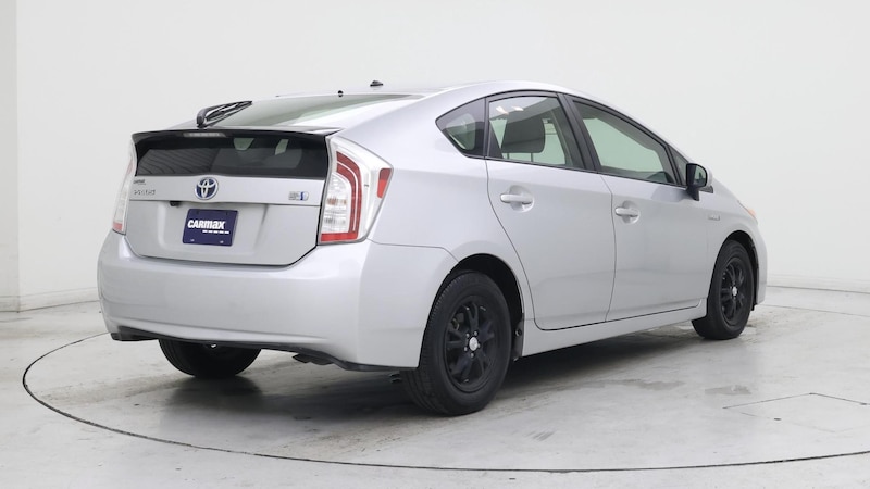 2013 Toyota Prius Two 8