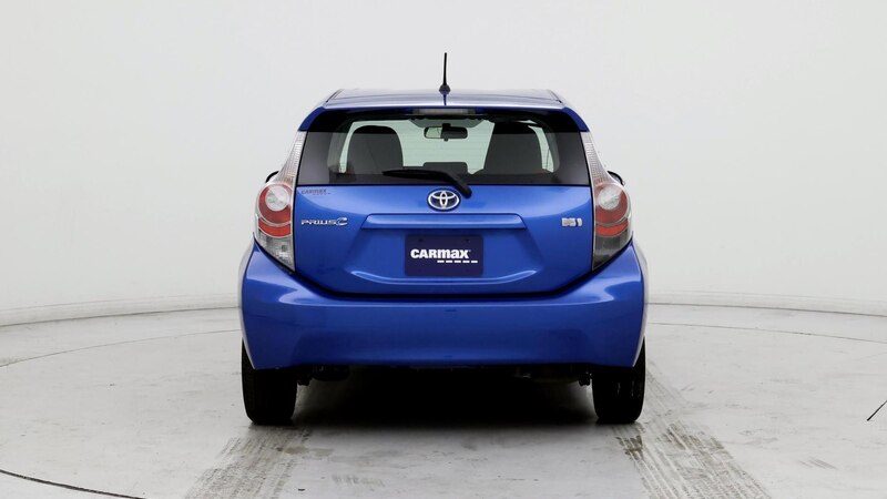 2014 Toyota Prius c Two 6