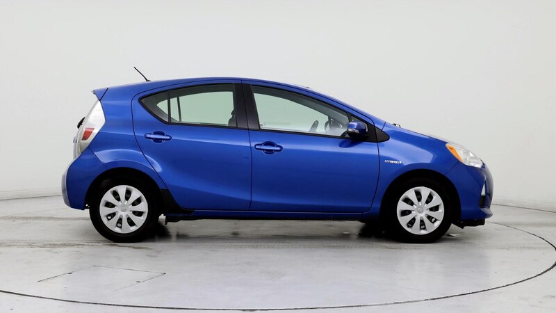 2014 Toyota Prius c Two 7