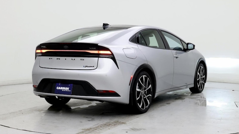 2024 Toyota Prius Prime Premium 8
