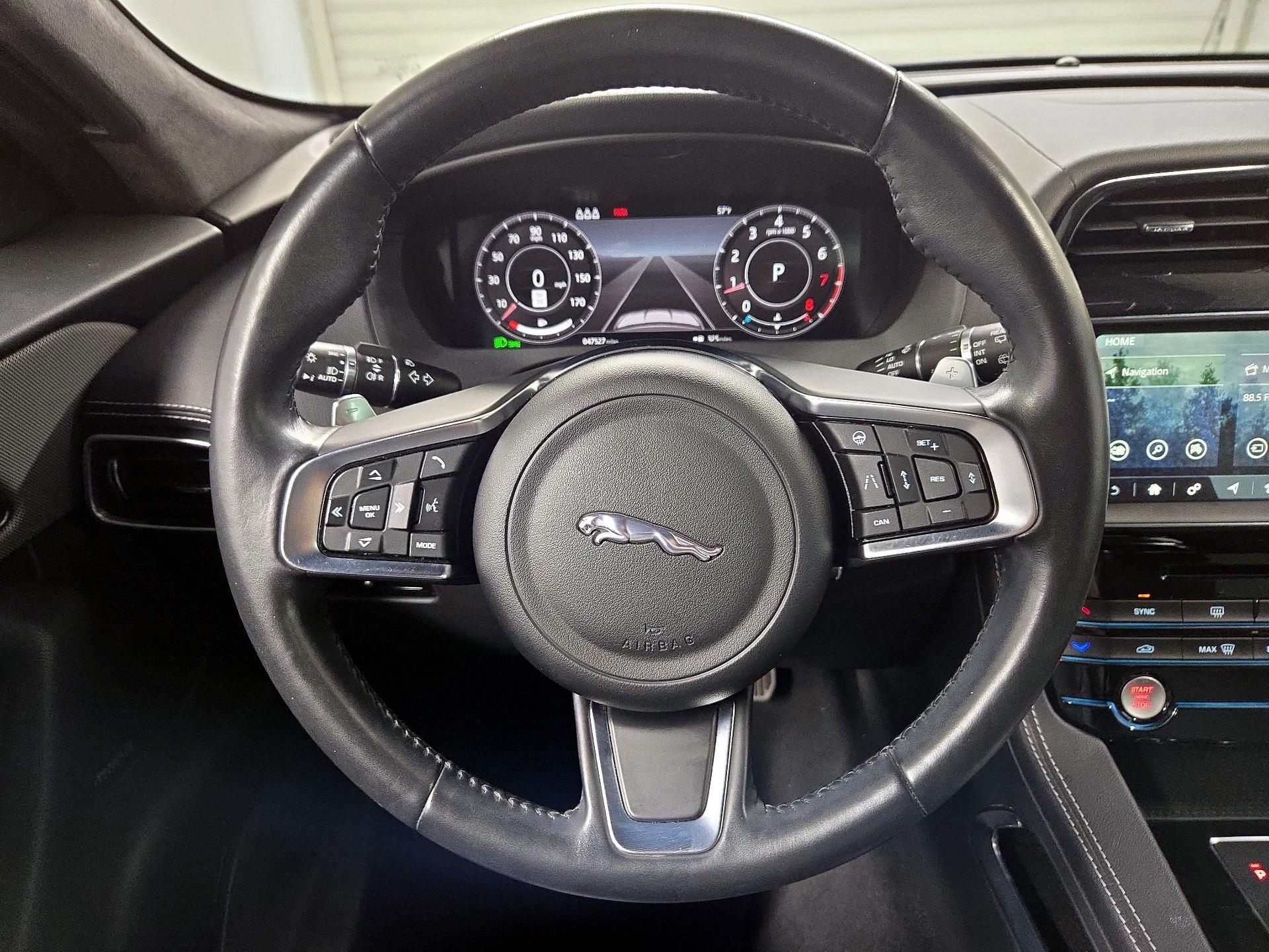 Thumbnail: 2020 Jaguar F-Pace - 10