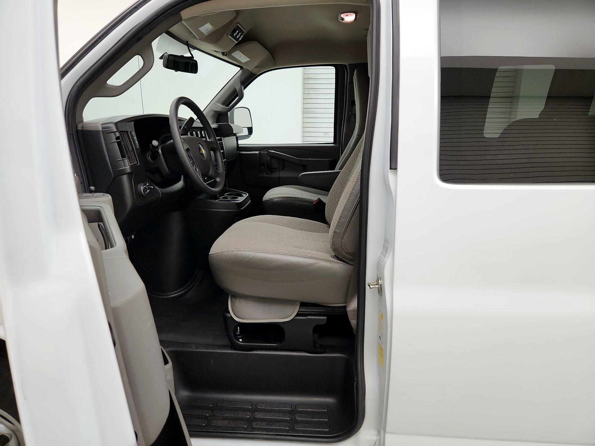 Thumbnail: 2022 Chevrolet Express - 11