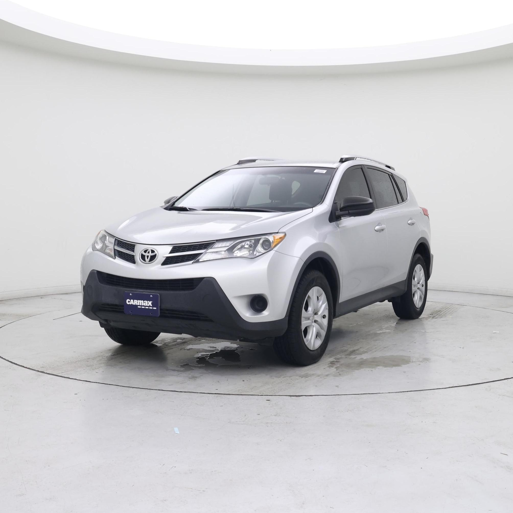 Thumbnail: 2015 Toyota RAV4 - 4