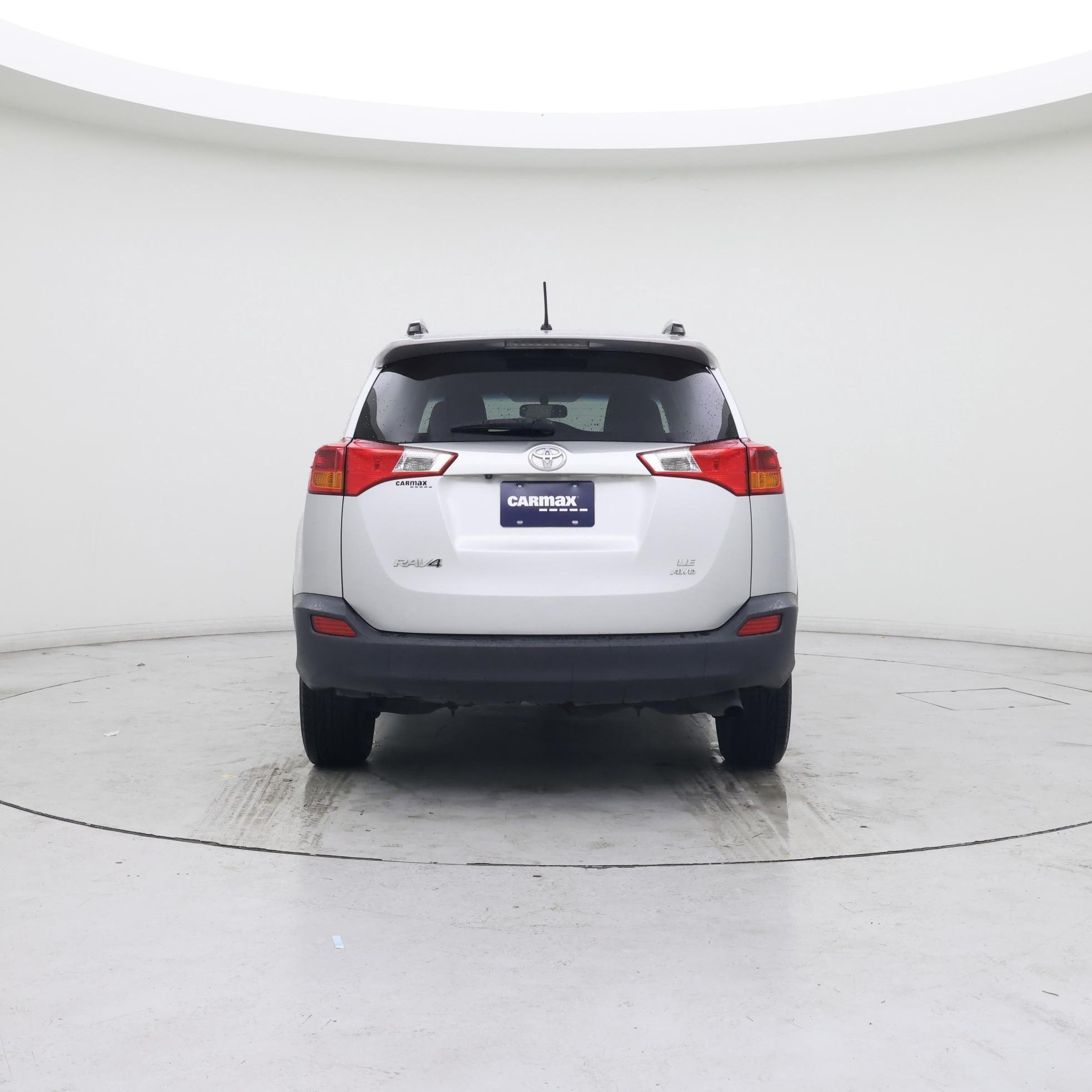 Thumbnail: 2015 Toyota RAV4 - 6