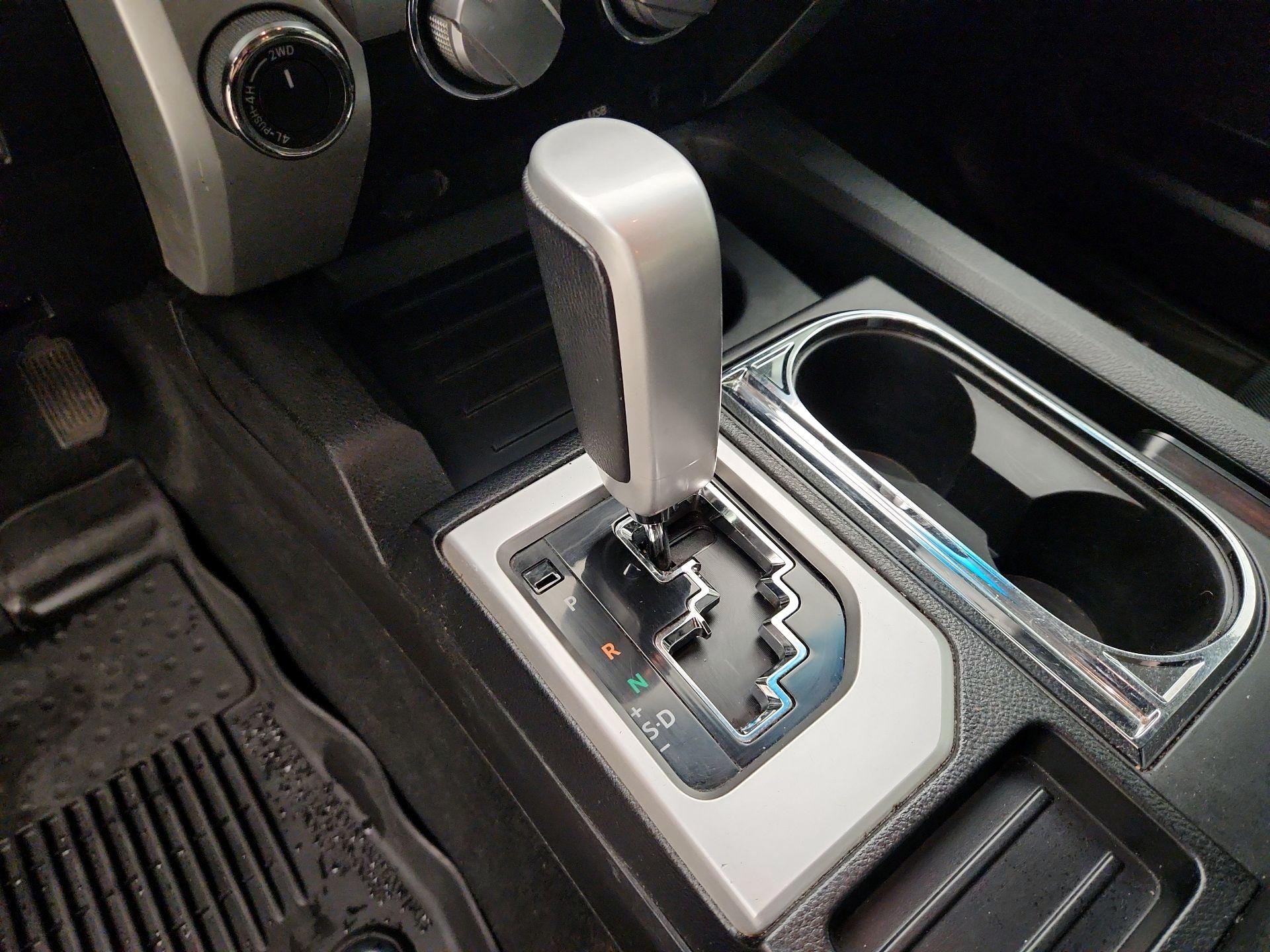 Thumbnail: 2016 Toyota Tundra - 18