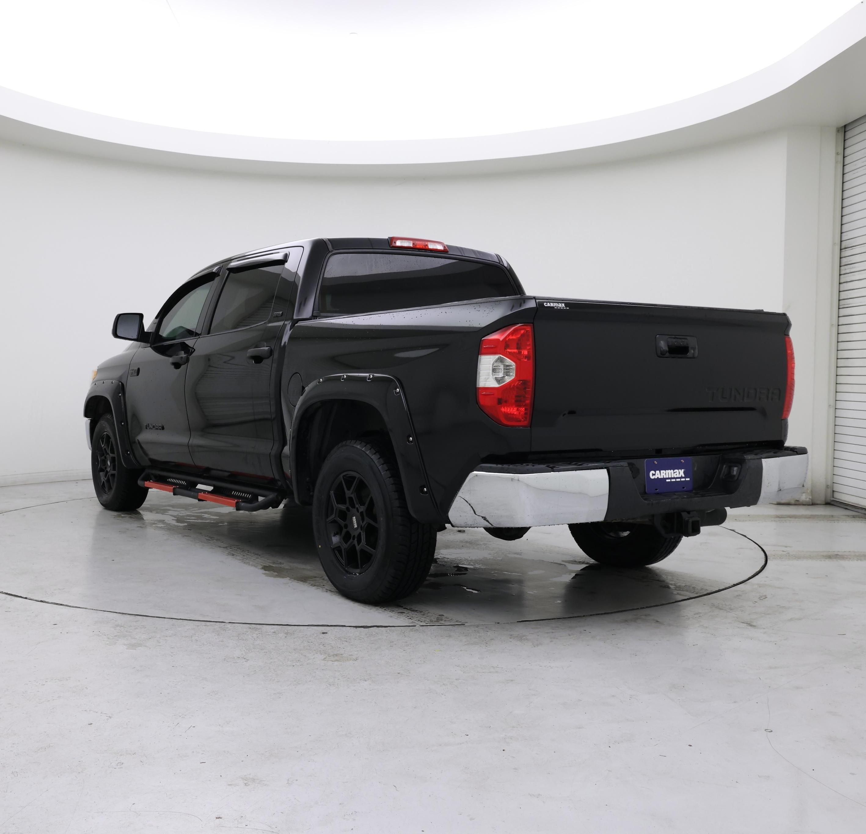 Thumbnail: 2016 Toyota Tundra - 2