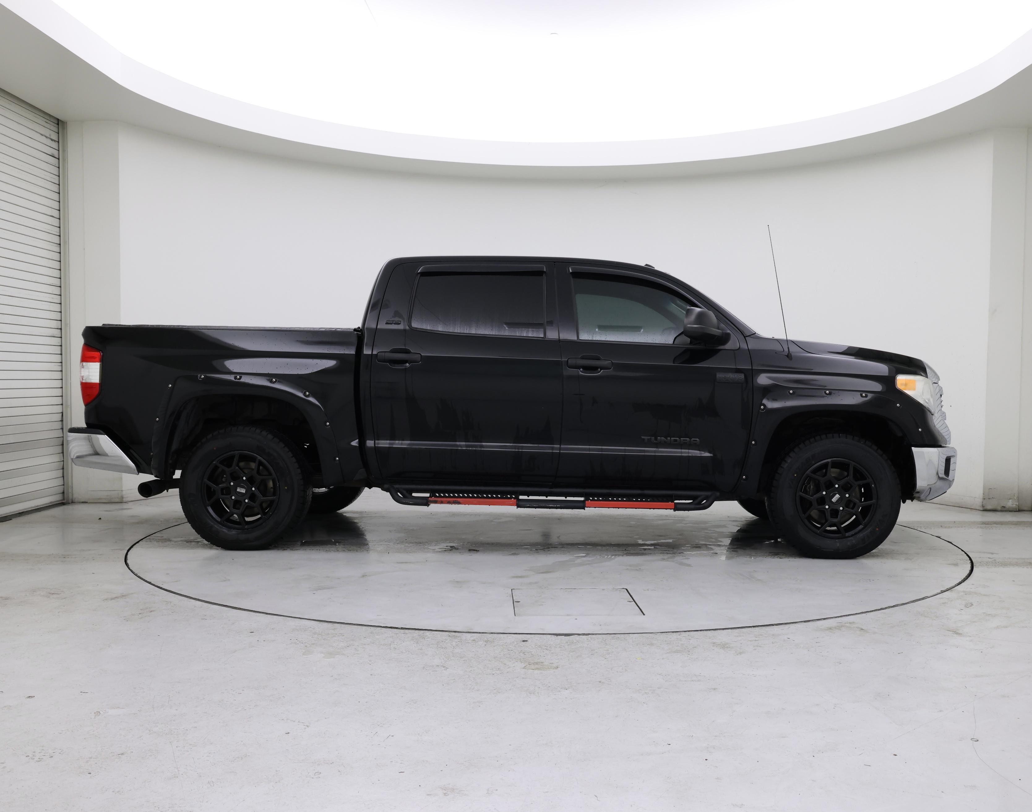 Thumbnail: 2016 Toyota Tundra - 7