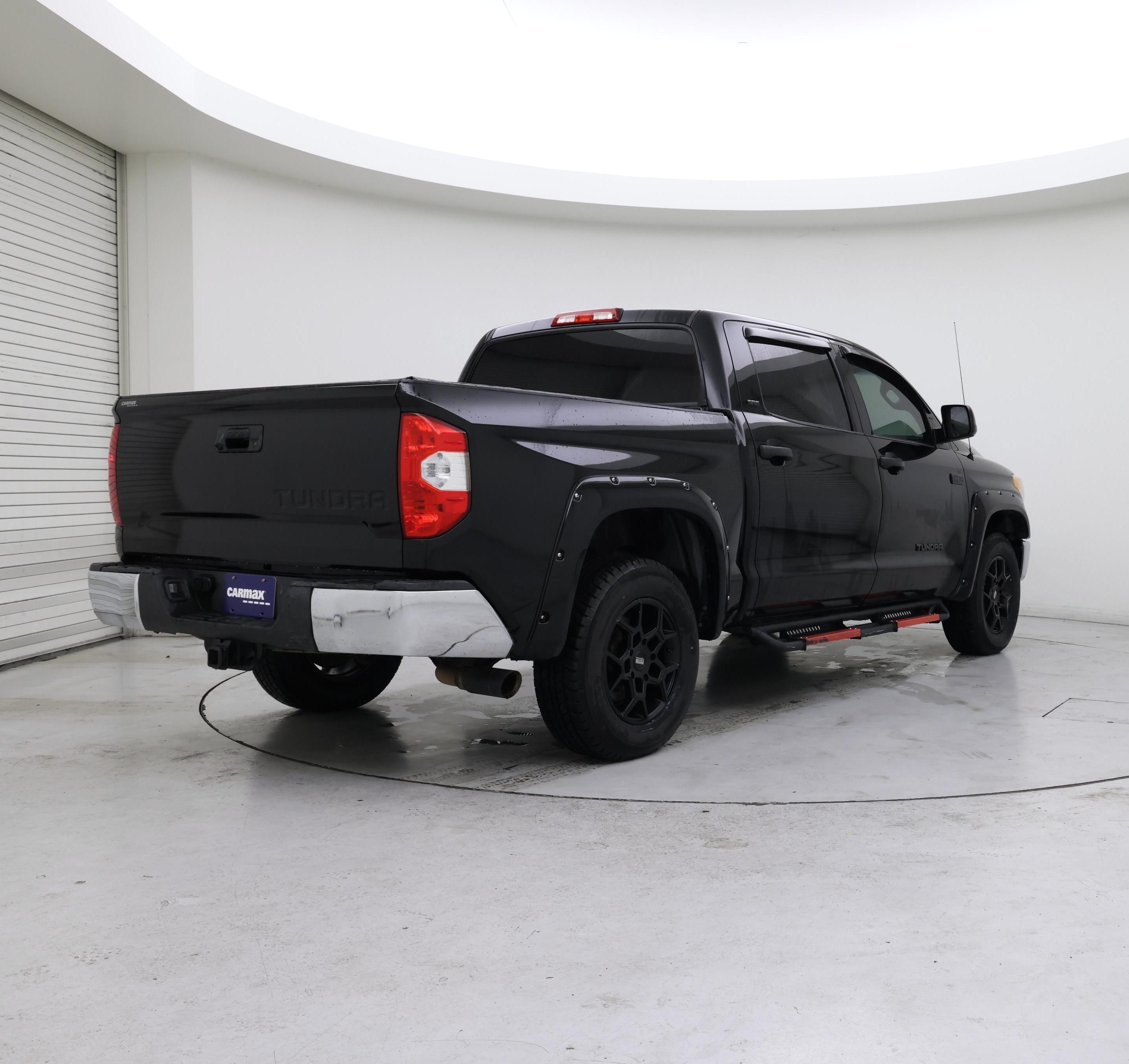Thumbnail: 2016 Toyota Tundra - 8