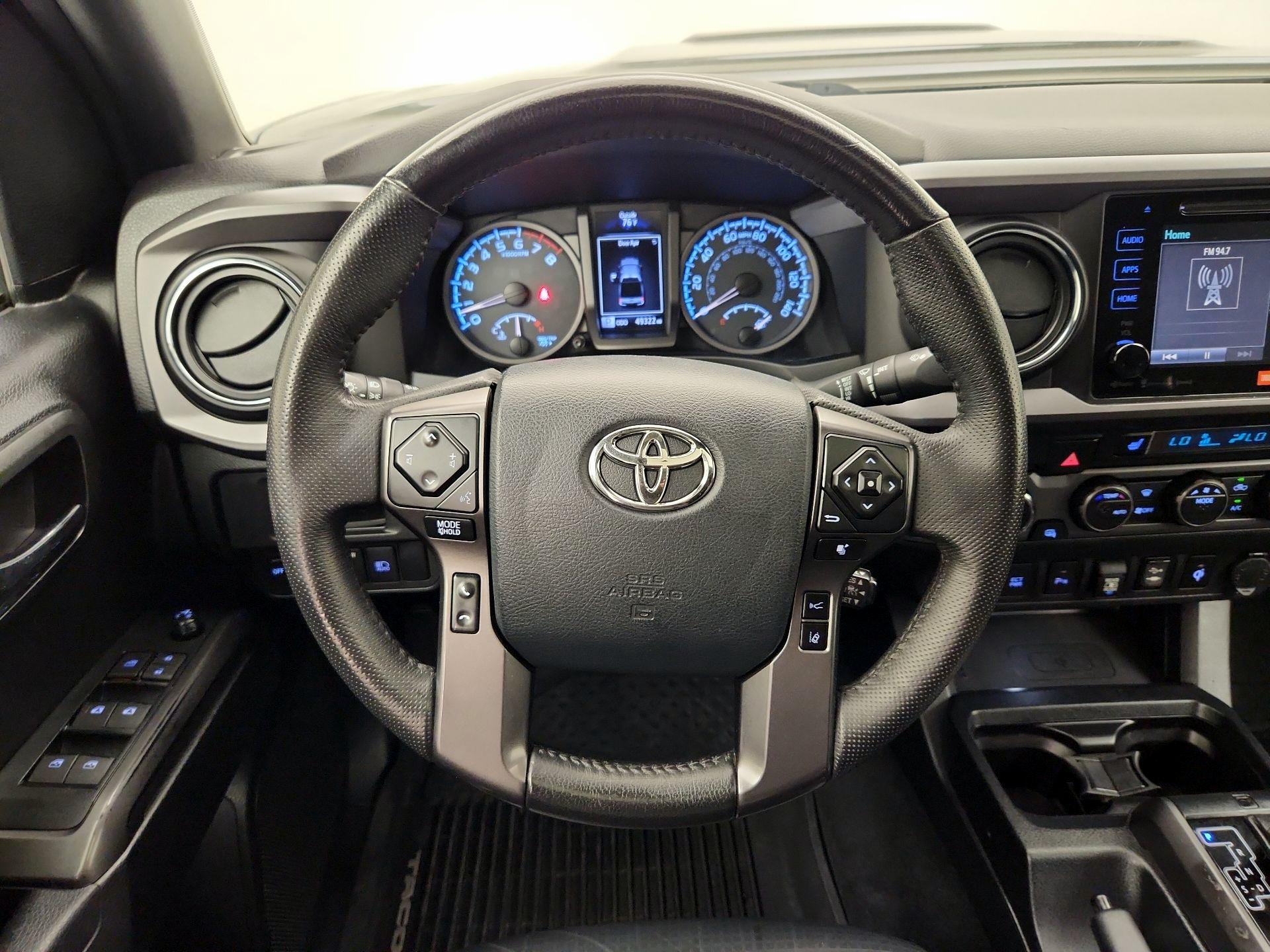 Thumbnail: 2019 Toyota Tacoma - 10
