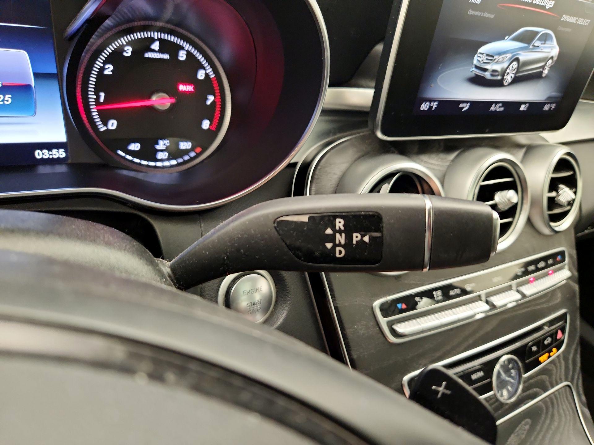 Thumbnail: 2016 Mercedes-Benz C-Class - 18