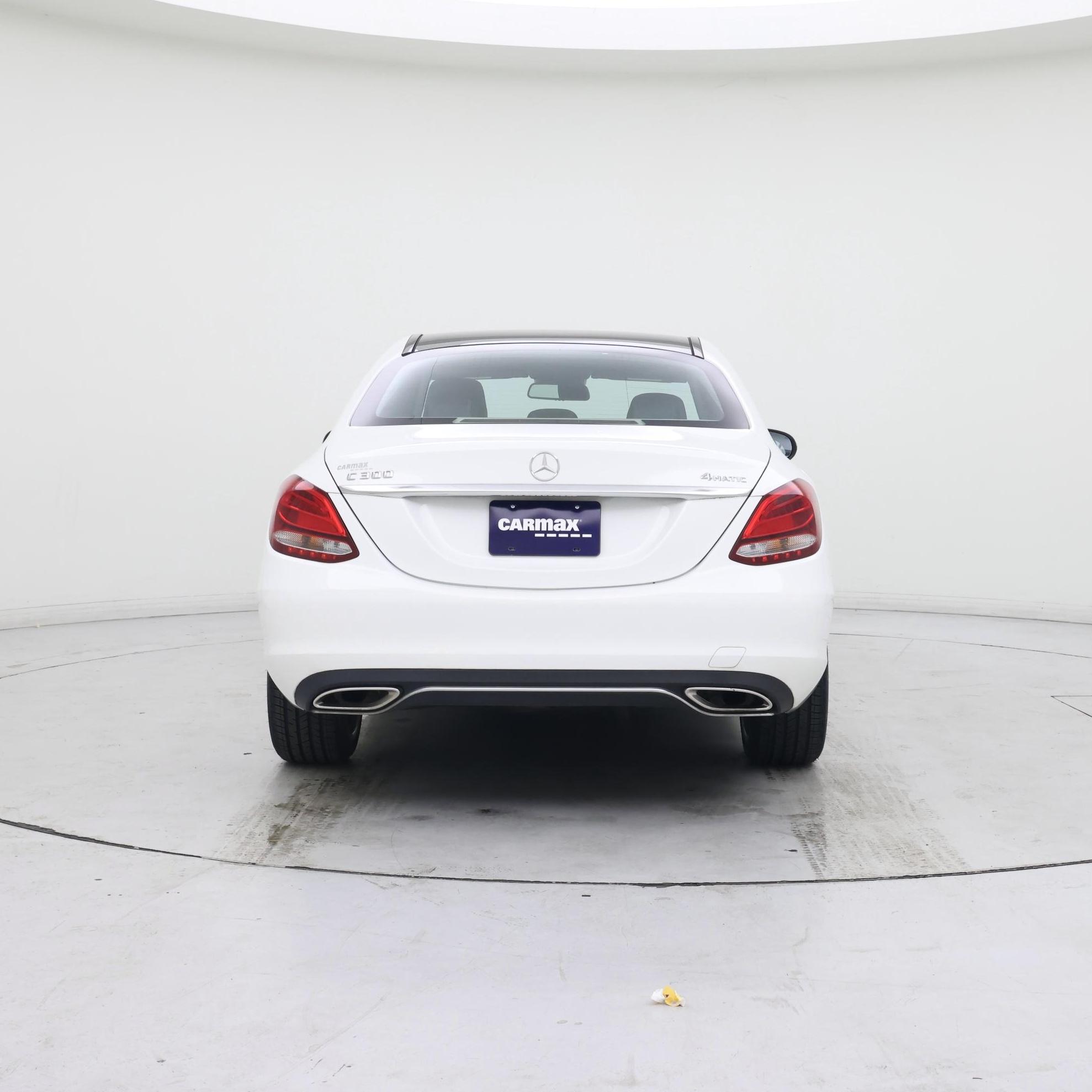 Thumbnail: 2016 Mercedes-Benz C-Class - 6