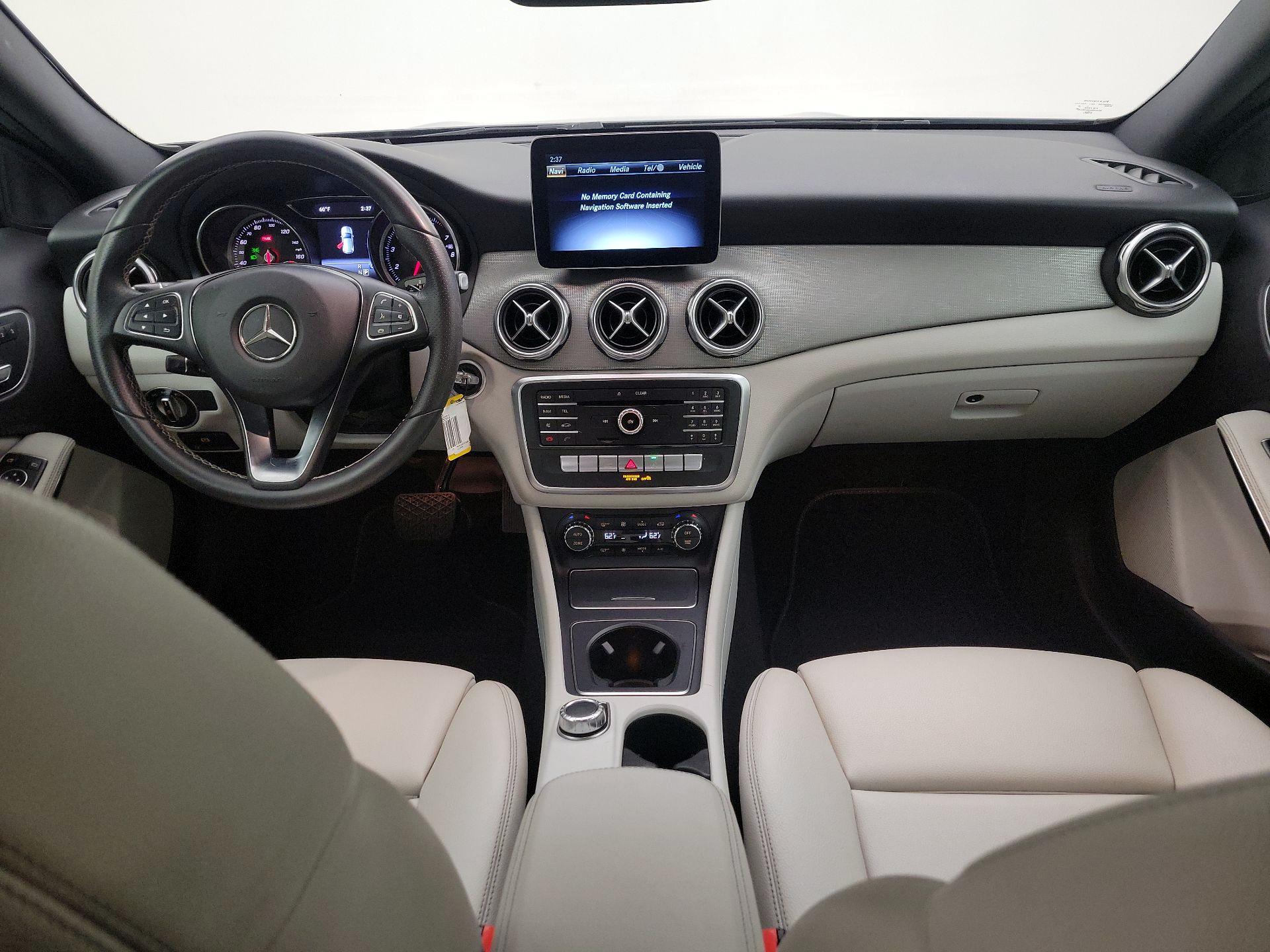 Thumbnail: 2018 Mercedes-Benz GLA - 9