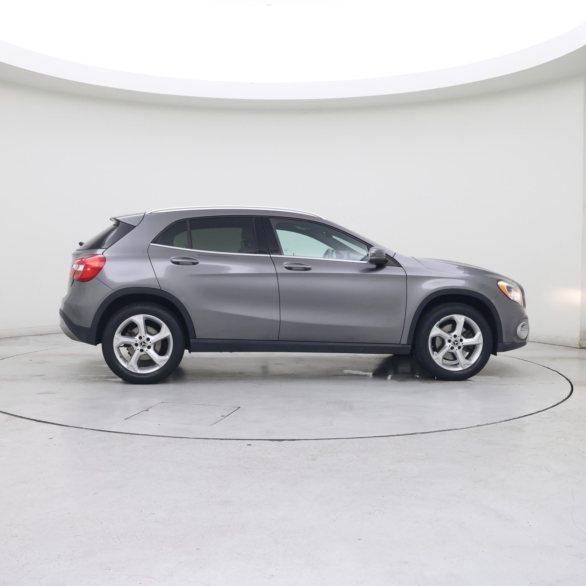 Thumbnail: 2018 Mercedes-Benz GLA - 7
