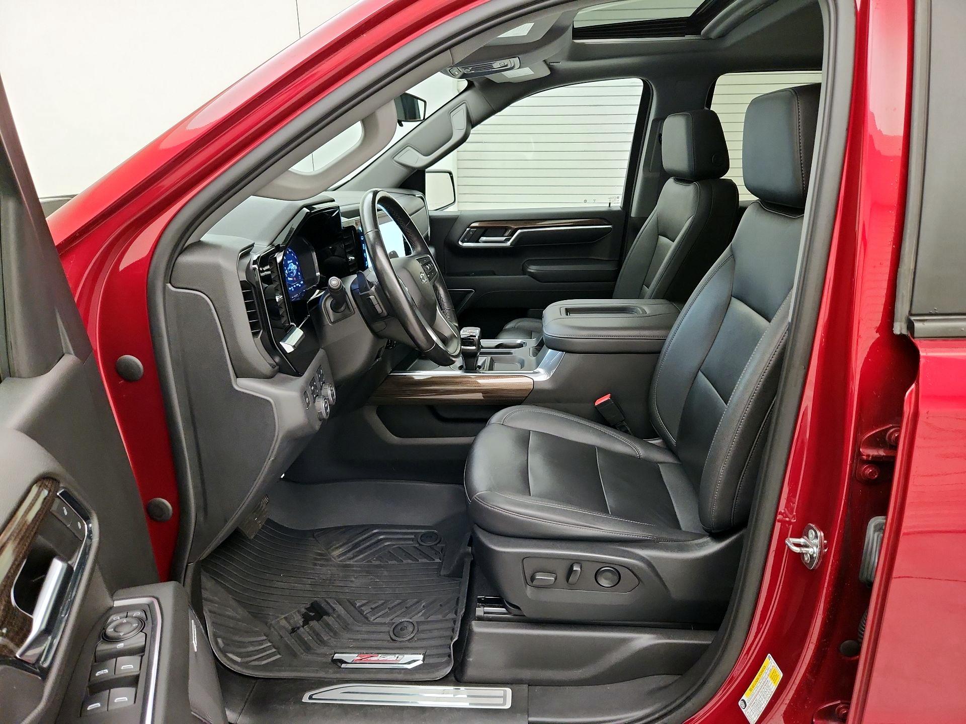 Thumbnail: 2022 Chevrolet Silverado 1500 - 11