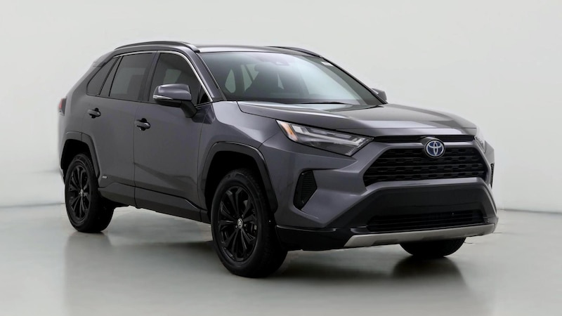 2022 Toyota RAV4 SE Hero Image