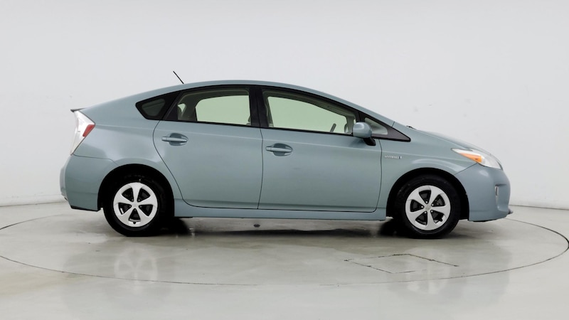 2015 Toyota Prius Two 7