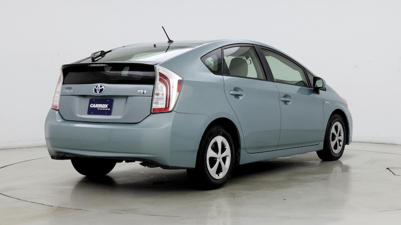 2015 Toyota Prius Two 8