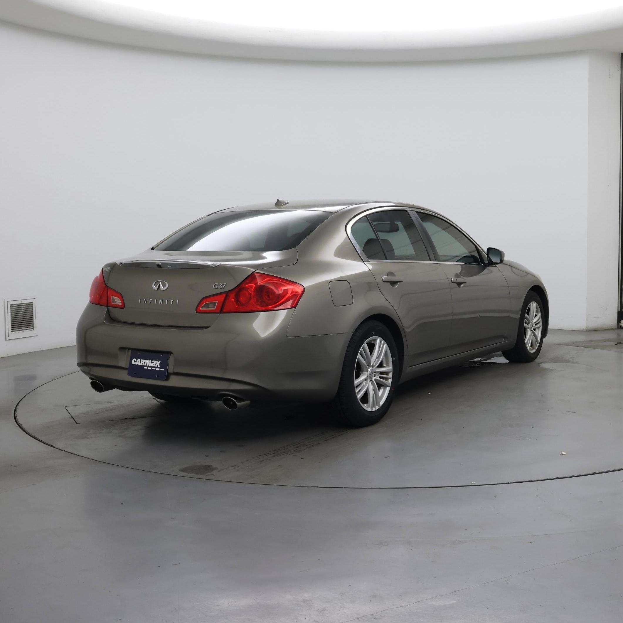 Thumbnail: 2013 INFINITI G37 - 8