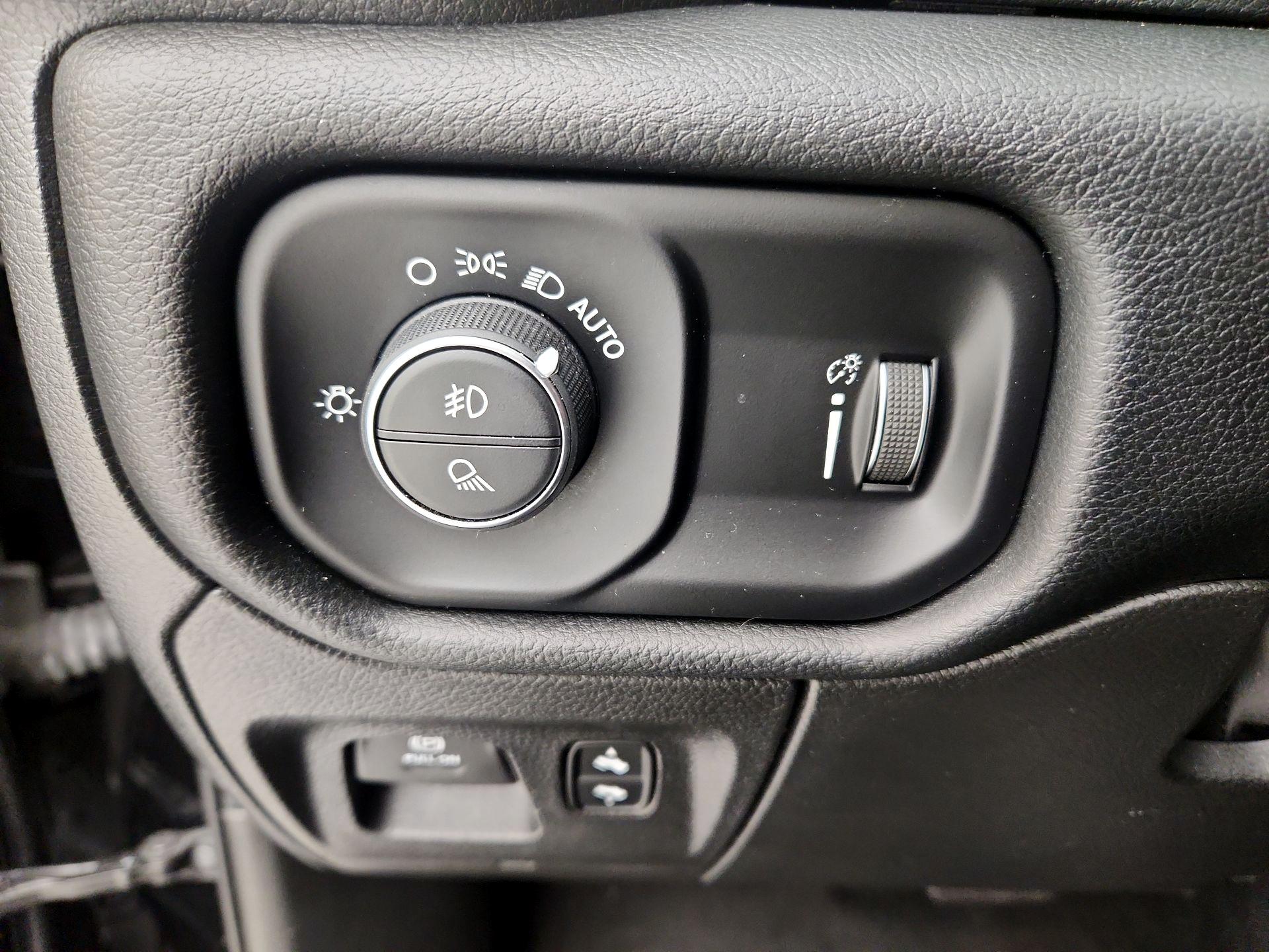 Thumbnail: 2022 RAM 1500 - 13