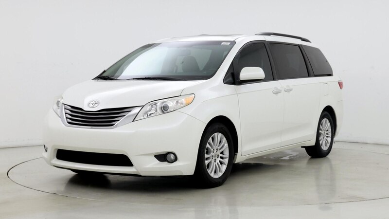 2015 Toyota Sienna XLE 4