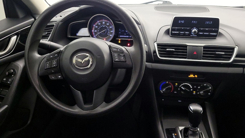 2014 Mazda Mazda3 i Sport 10