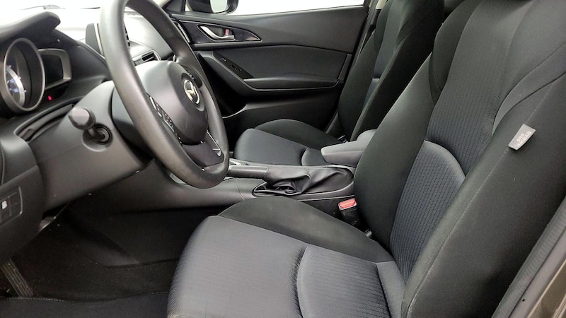 2014 Mazda Mazda3 i Sport 11