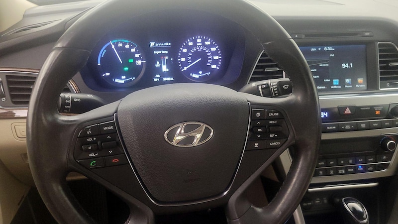 2016 Hyundai Sonata Limited 10