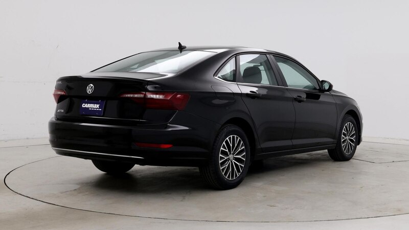 2021 Volkswagen Jetta SE 8