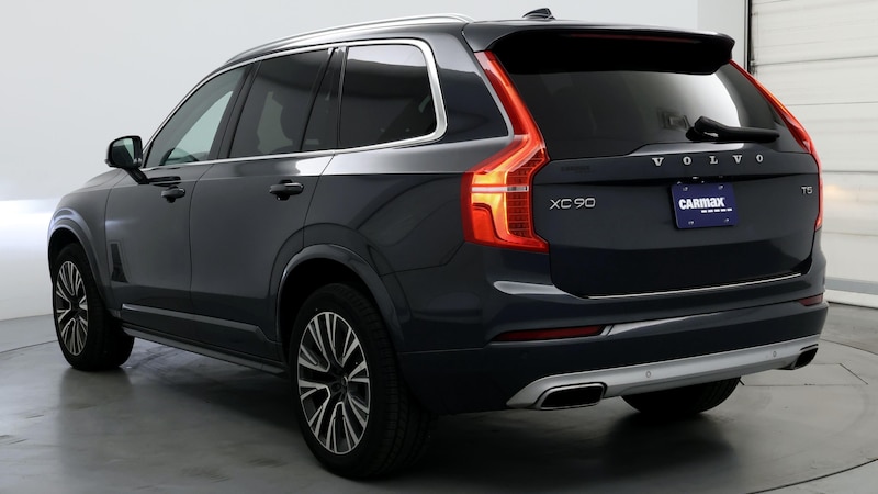 2021 Volvo XC90 T5 Momentum 2