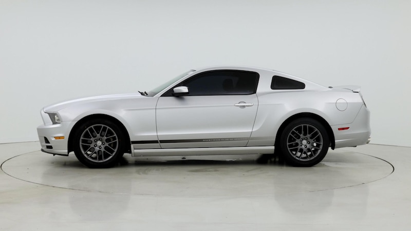 2013 Ford Mustang Premium 3