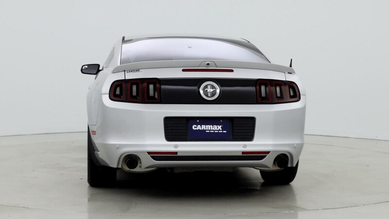 2013 Ford Mustang Premium 6