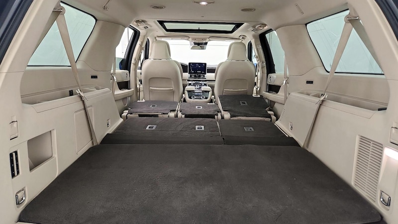 2020 Lincoln Navigator L Reserve 23