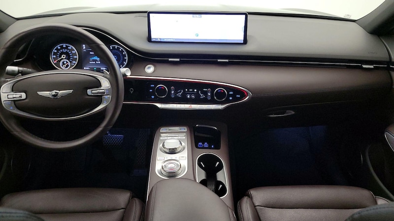 2022 Genesis GV70  9