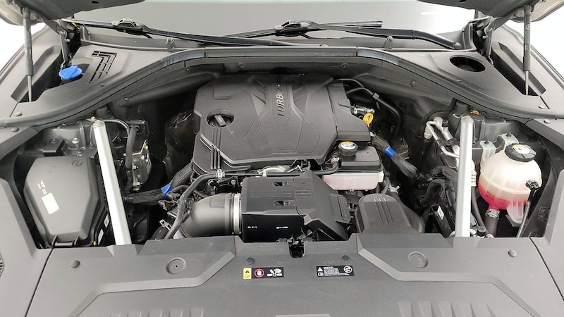 2022 Genesis GV70  23