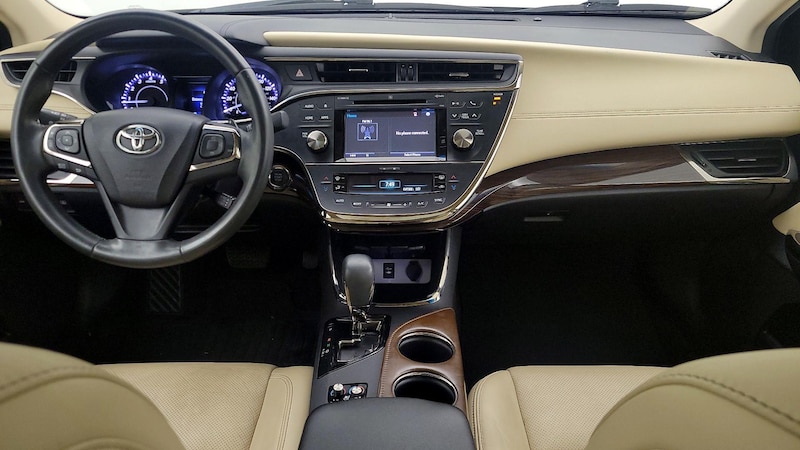 2015 Toyota Avalon Limited 9