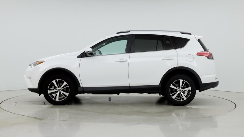 2018 Toyota RAV4 XLE 3