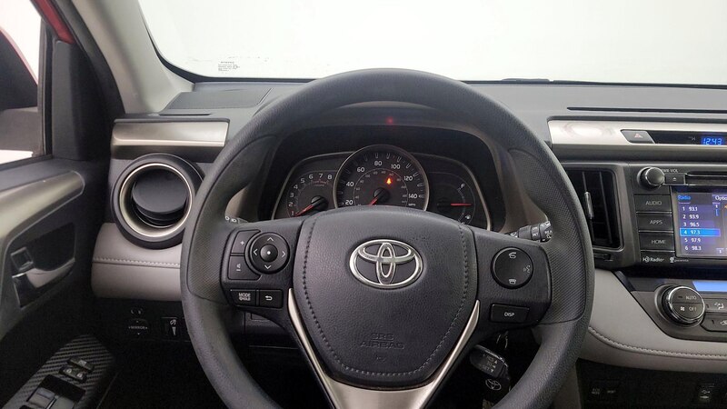 2014 Toyota RAV4 XLE 10