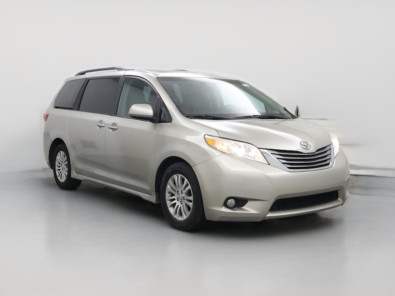 2017 Toyota Sienna XLE -
                  Montgomery, AL