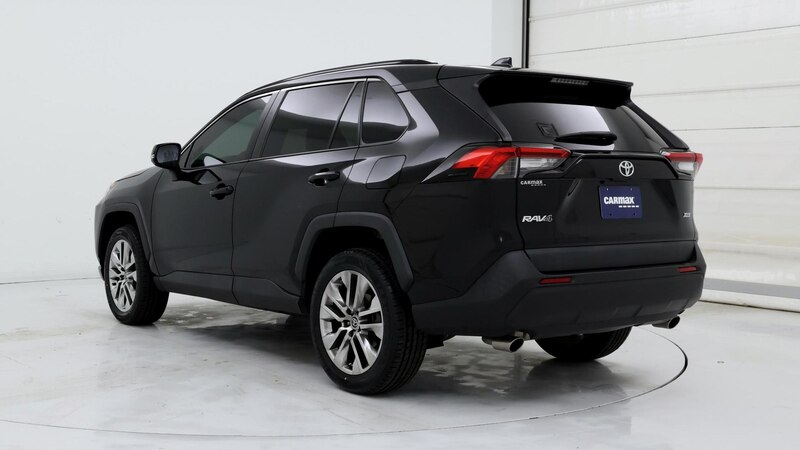 2021 Toyota RAV4 XLE Premium 2