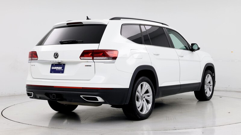 2022 Volkswagen Atlas SE 8