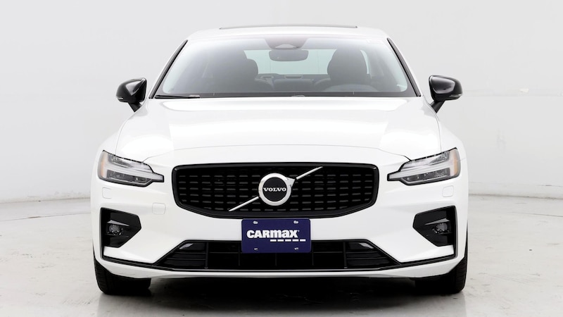 2024 Volvo S60 B5 Core 5