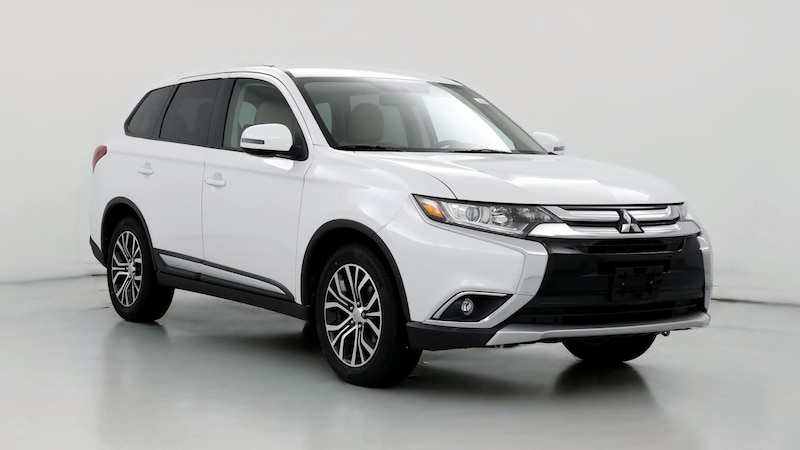 2018 Mitsubishi Outlander SE Hero Image