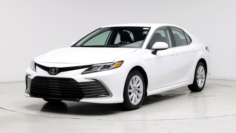 2023 Toyota Camry LE 4