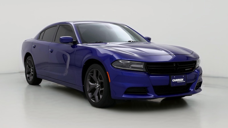 2019 Dodge Charger SXT Hero Image