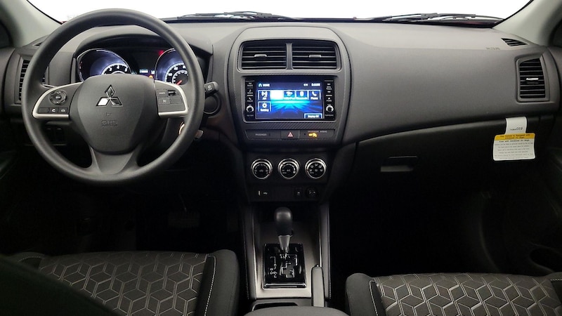 2024 Mitsubishi Outlander Sport ES 9