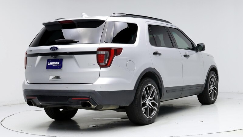 2016 Ford Explorer Sport 8